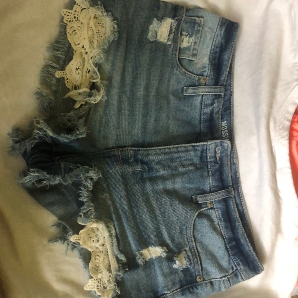 size 8 mossimo high rise shorts!! great condition lightly worn.